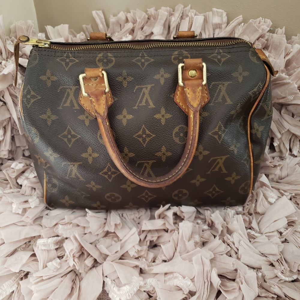 ❌SOLD❌Louis Vuitton Speedy 25